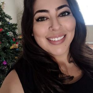 Meet your Posher, Augustina